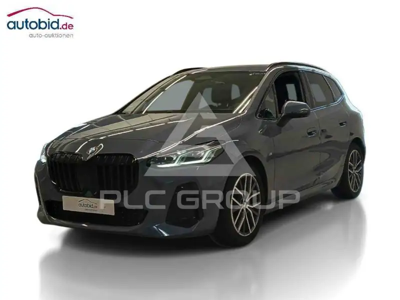 2025 BMW 218