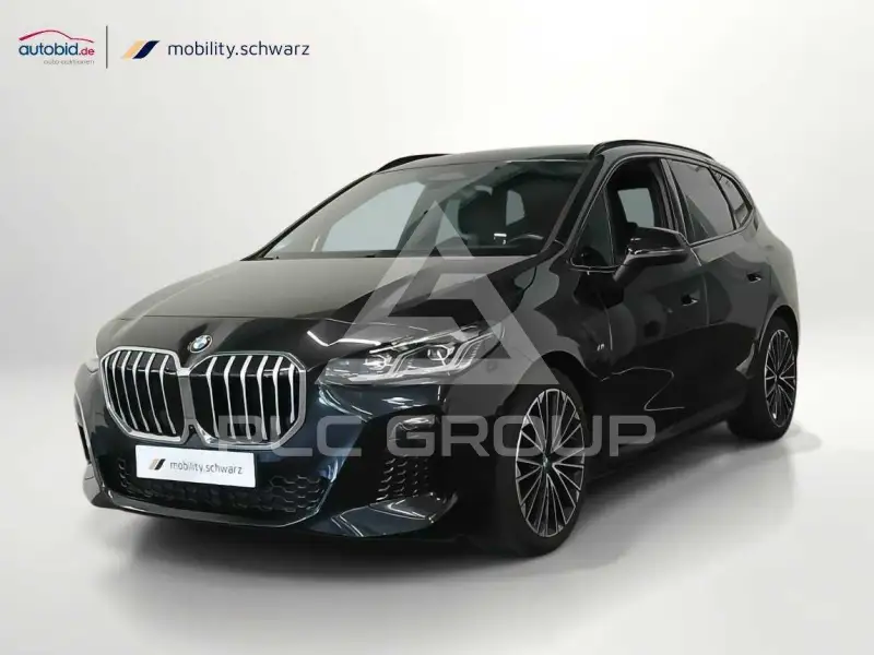 2025 BMW 218
