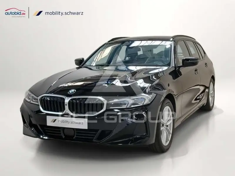 2025 BMW 320