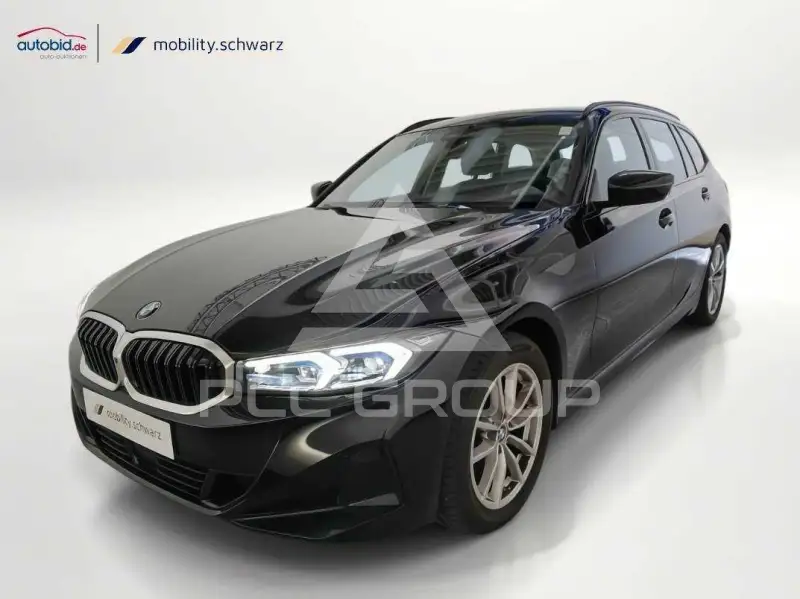 2025 BMW 320