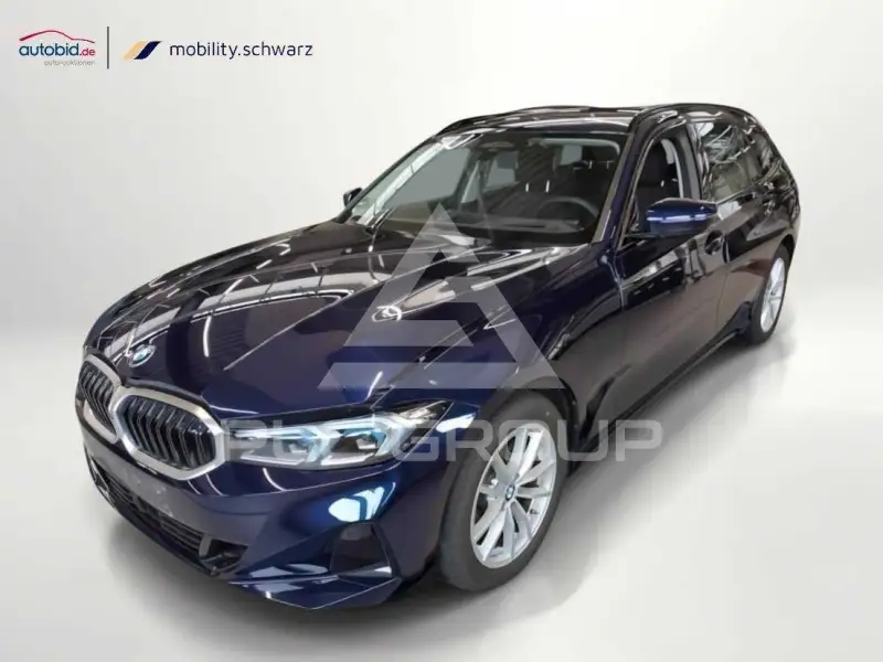 2025 BMW 320