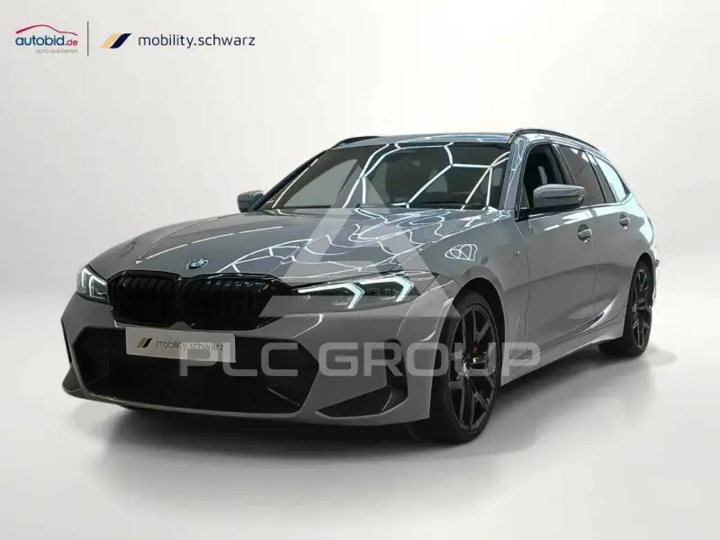 2025 BMW 320