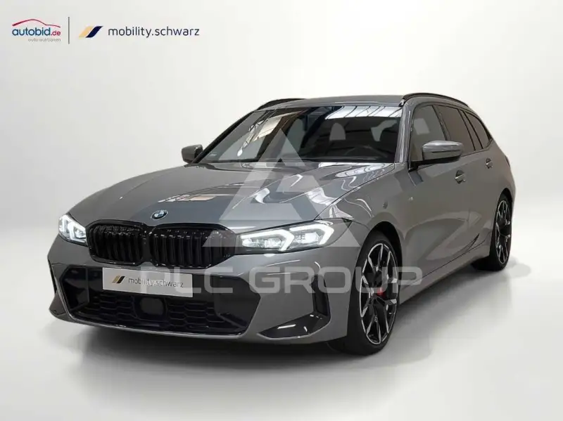 2025 BMW 320