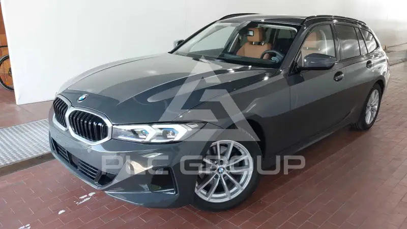 2025 BMW 320