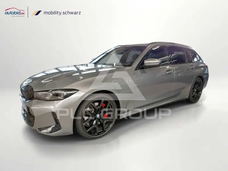 2025 BMW 320