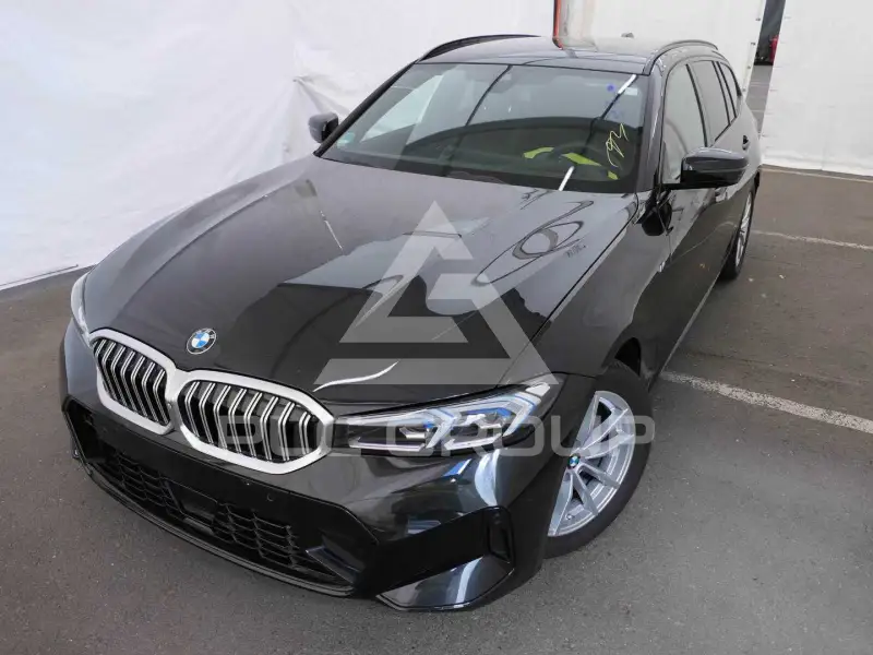 2025 BMW 320