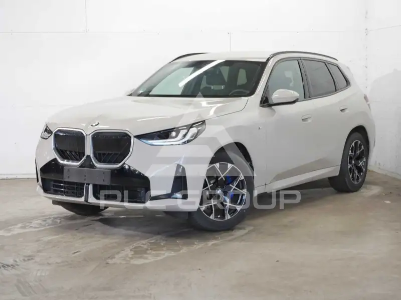 2025 BMW 320