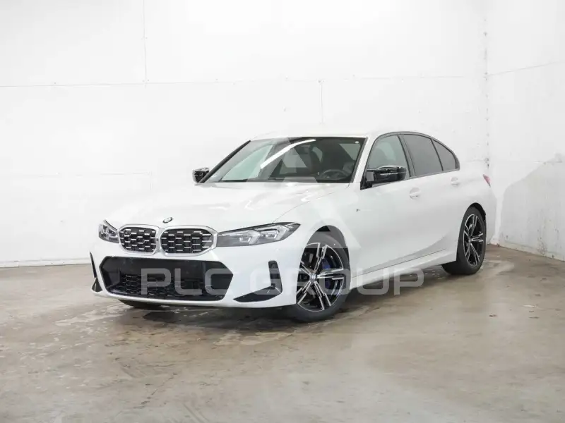 2025 BMW 340