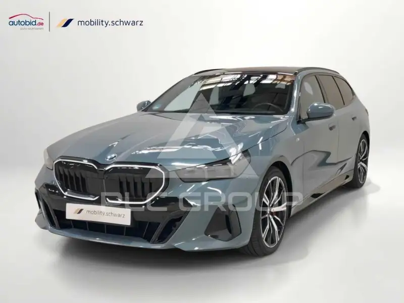 2025 BMW 540