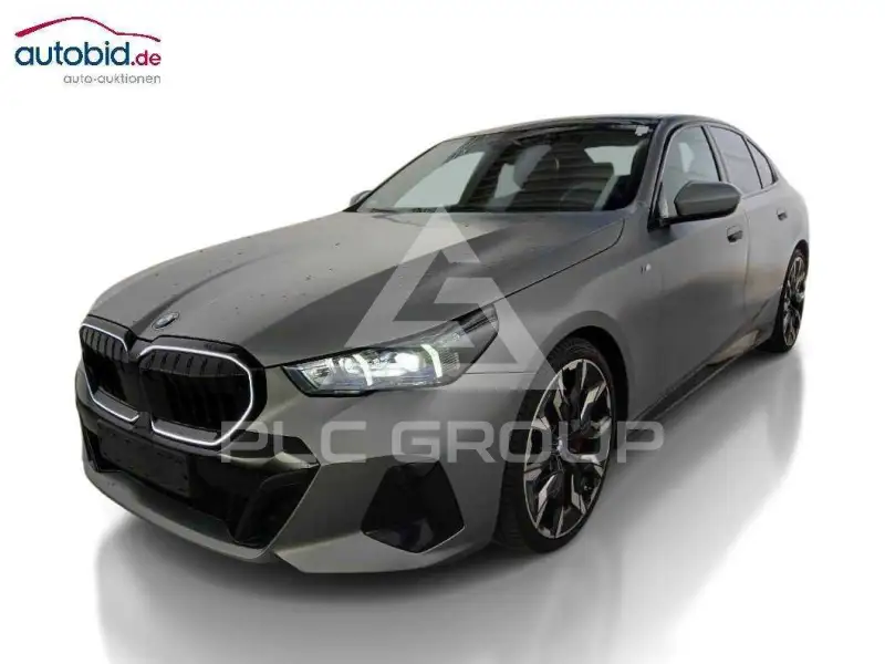2025 BMW 540