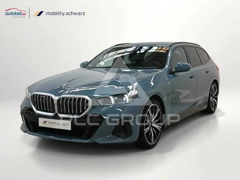 2025 BMW 540