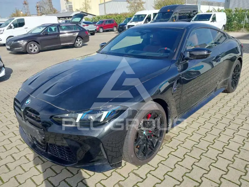 2025 BMW M4