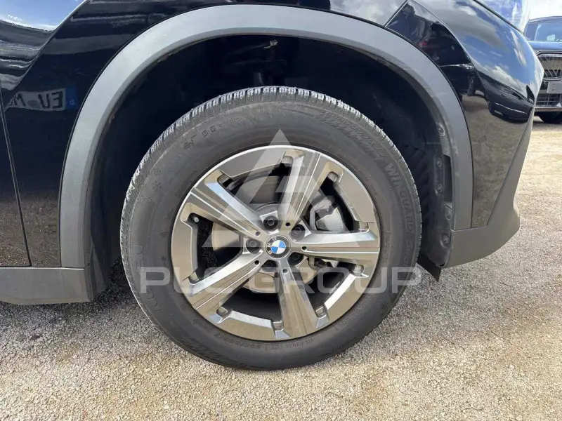 2025 BMW X1