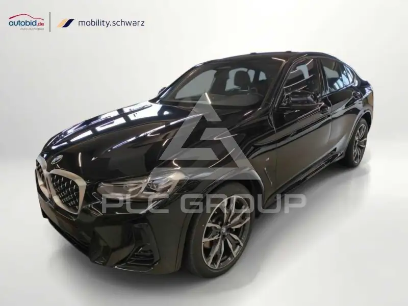 2025 BMW X4