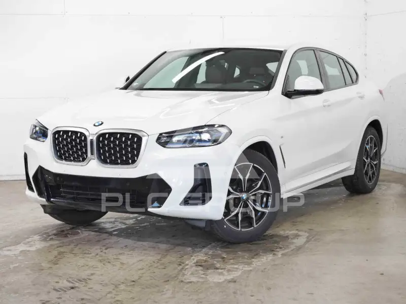 2025 BMW X4