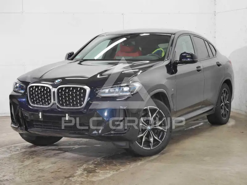 2025 BMW X4