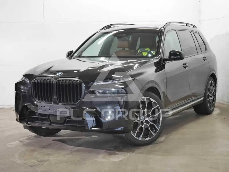 2025 BMW X7