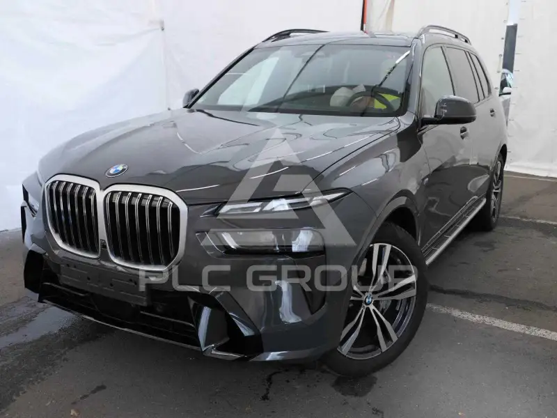 2025 BMW X7