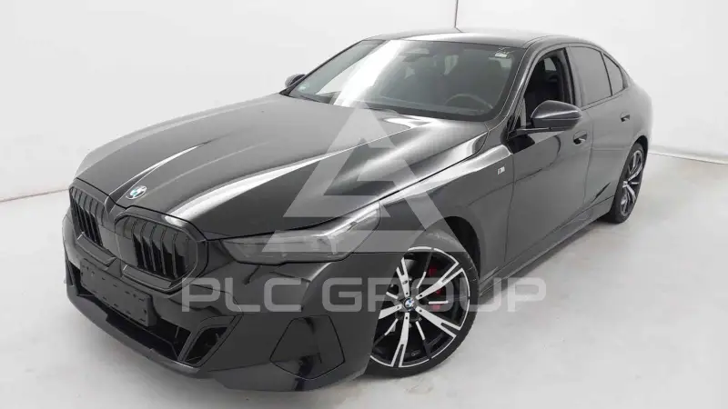 2025 BMW 520