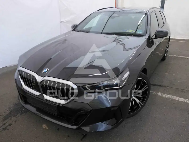 2025 BMW 520