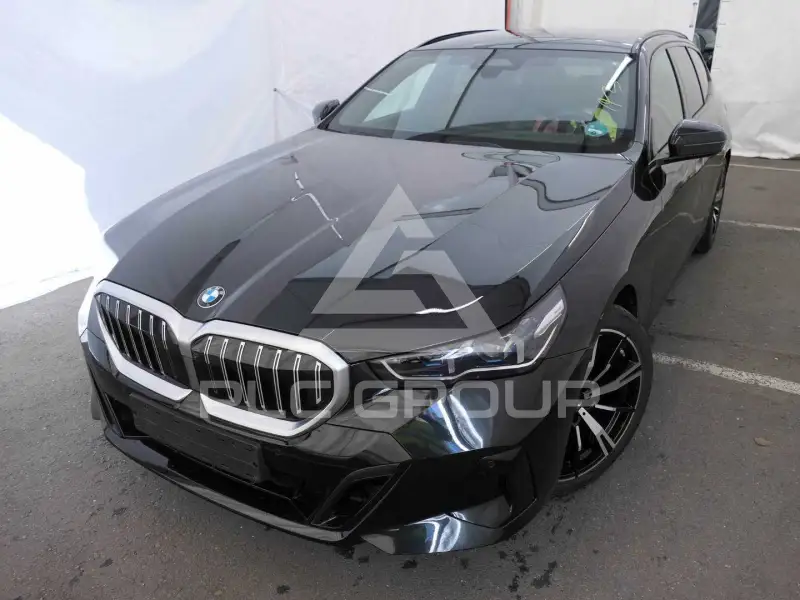 2025 BMW 520