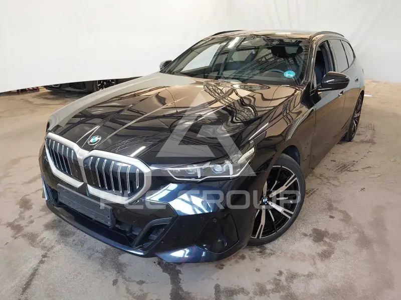 2025 BMW 520