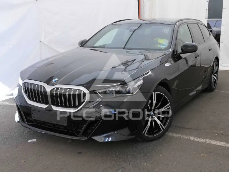 2025 BMW 520
