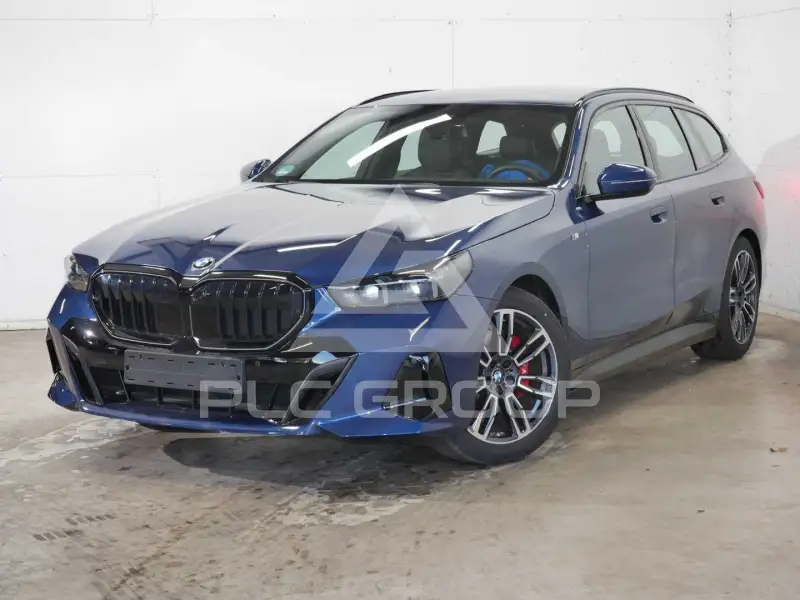 2025 BMW 520