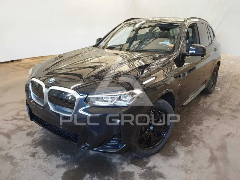 2025 BMW iX