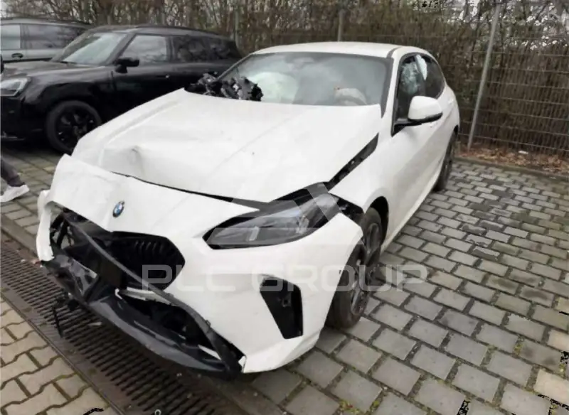 2025 BMW 120