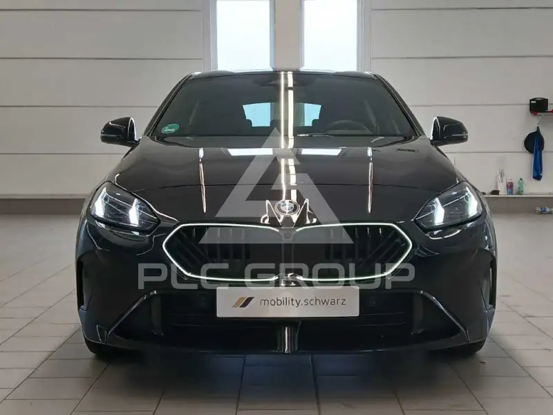 2025 BMW 120