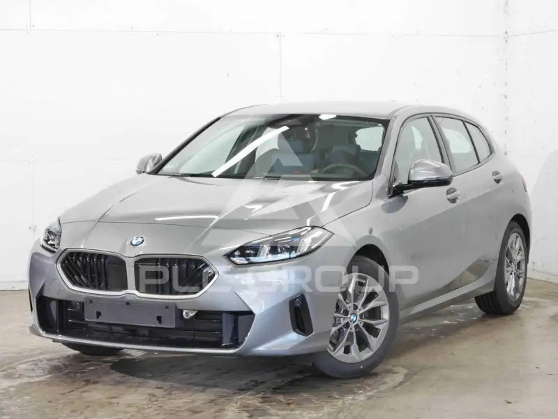 2025 BMW 120