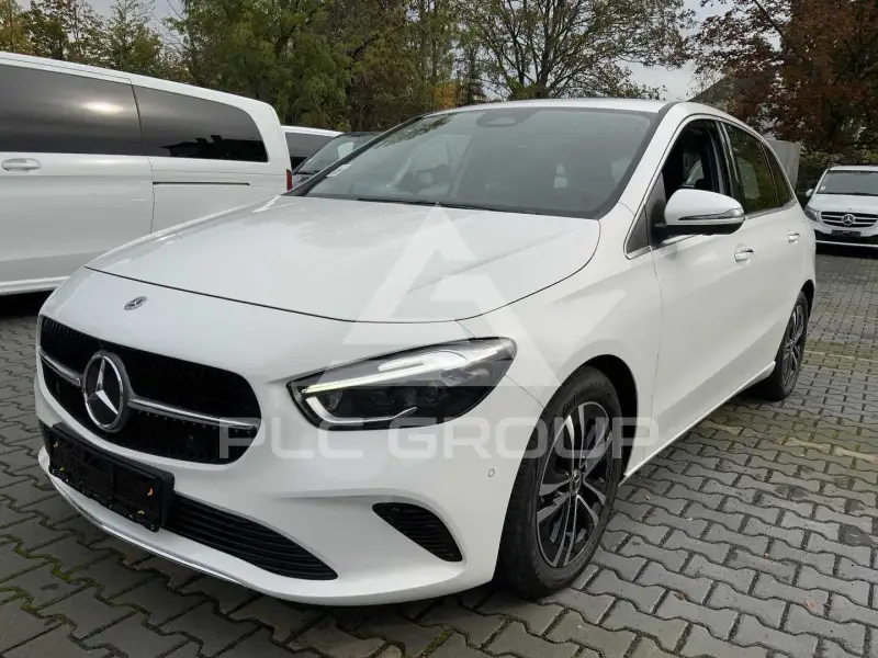 2025 Mercedes Benz B 200