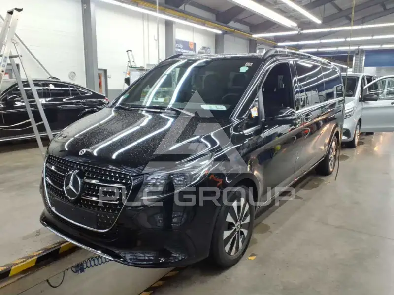 2025 Mercedes Benz V 300