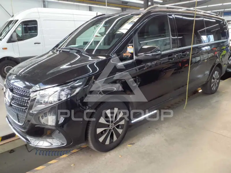 2025 Mercedes Benz V 300