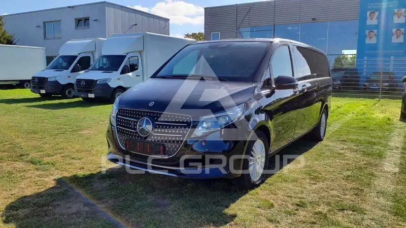 2025 Mercedes Benz V 300