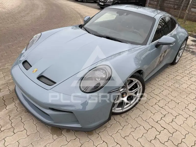 2025 Porsche 911