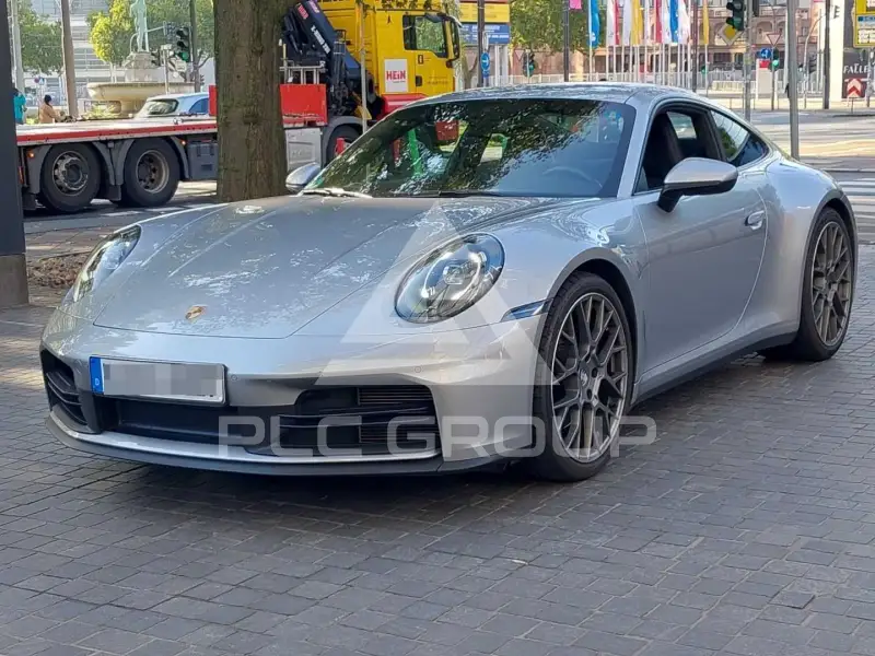 2025 Porsche 911Carrera