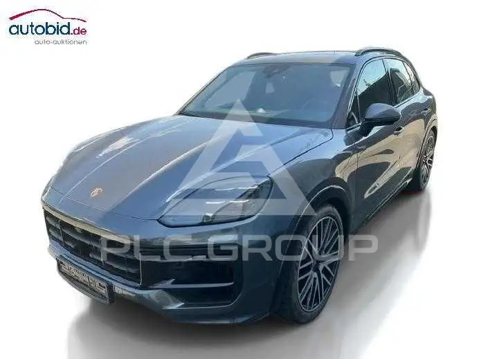 2025 Porsche Cayenne