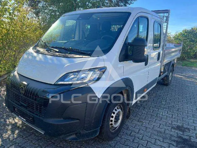 2025 Peugeot Boxer