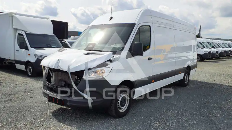 2025 Mercedes Benz Sprinter