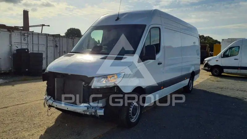 2025 Mercedes Benz Sprinter