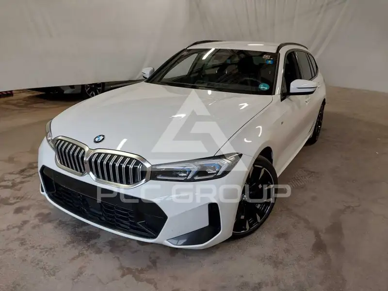2026 BMW 320