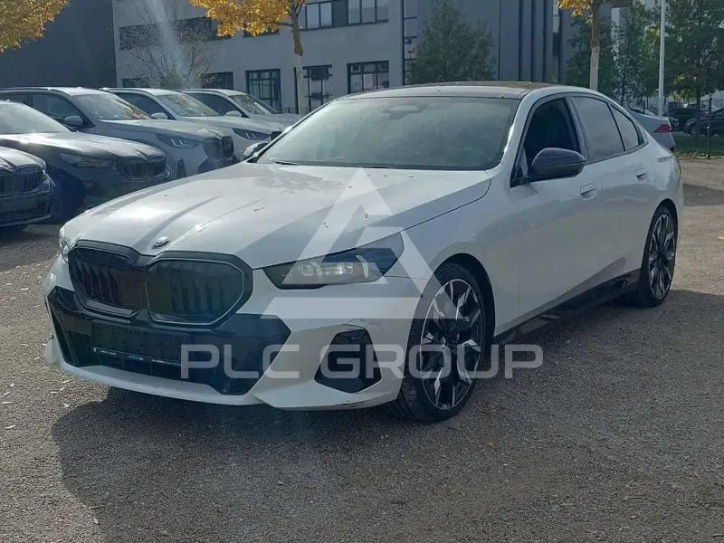 2026 BMW 540
