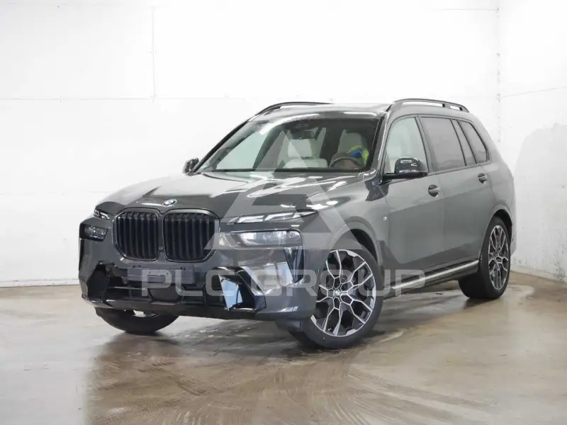 2026 BMW X7