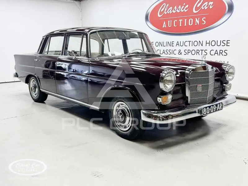 1966 Mercedes Benz 200