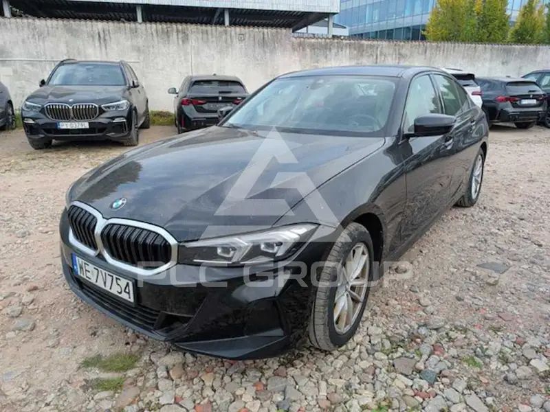 2023 BMW 318