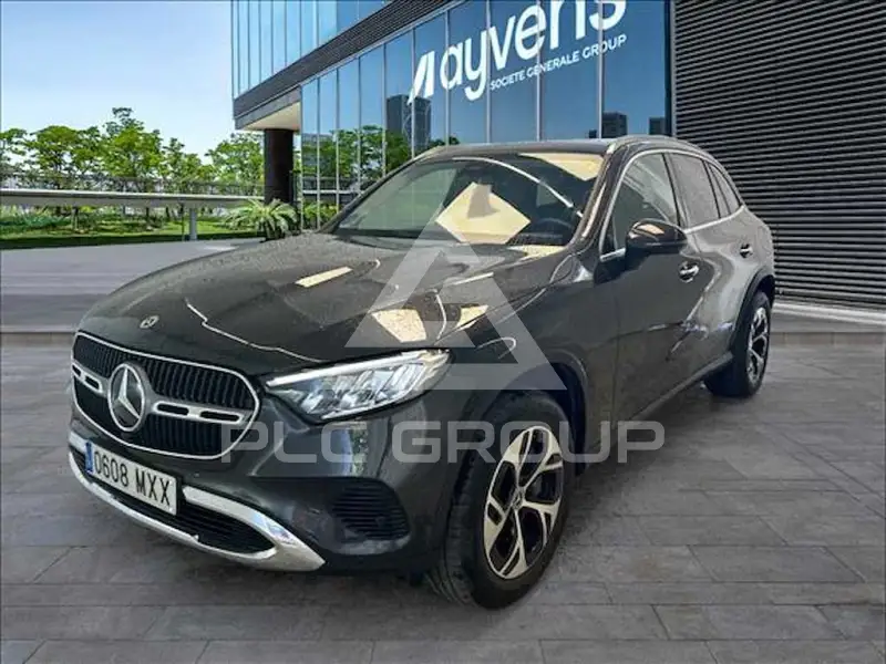 2025 Mercedes Benz GLC 300
