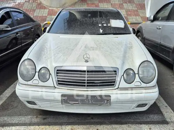 1998 Mercedes Benz E 320