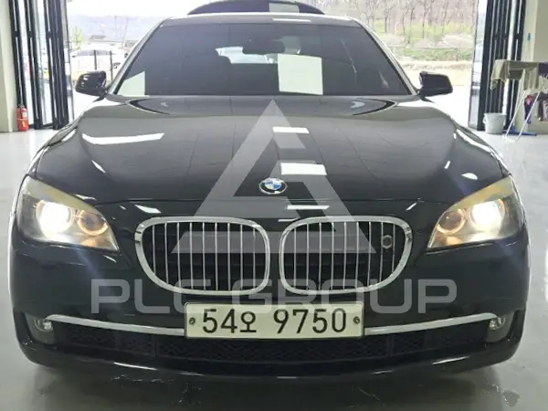 2009 BMW 750